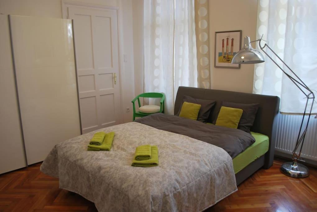 Riverside Green, 5th District Apartament *