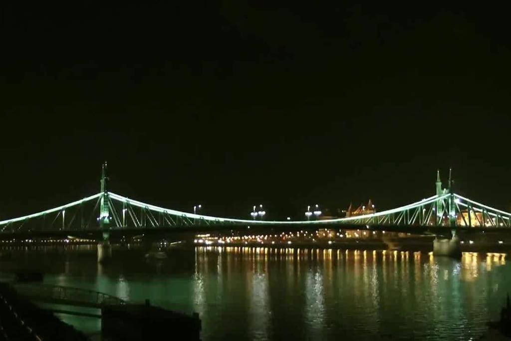 Riverside Green, 5th District Budapesta